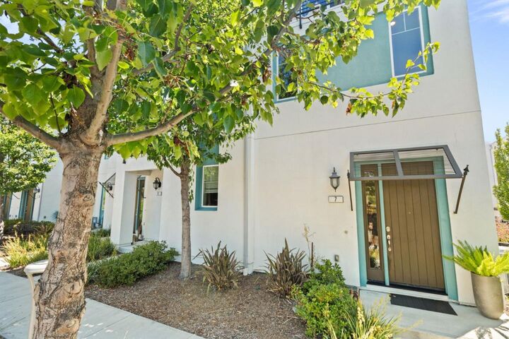 Property Photo: 218 William Manly Street 7 CA 95136
