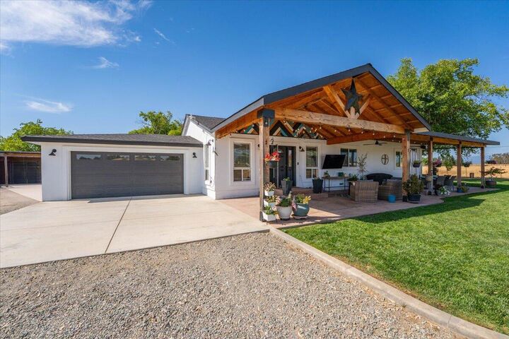 20050 Plains Drive  Red Bluff CA 96080 photo