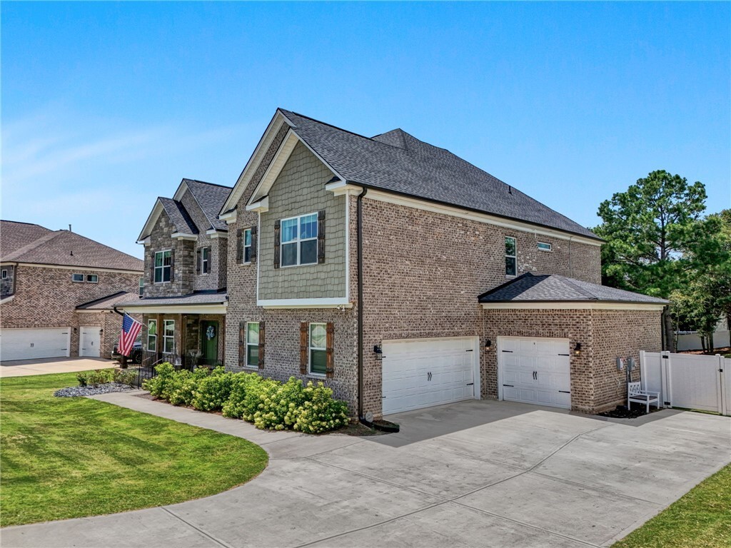 209 Willow Creek Way  Greer SC 29651 photo