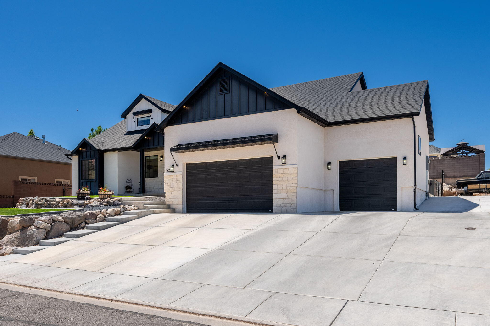 Property Photo: 52 S House Rock Dr UT 84720