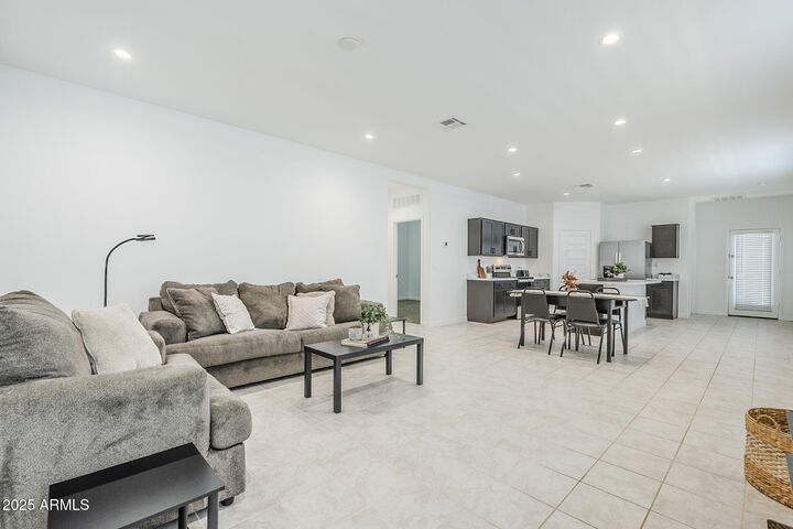 Property Photo:  3375 W Stradling Avenue  AZ 85120 