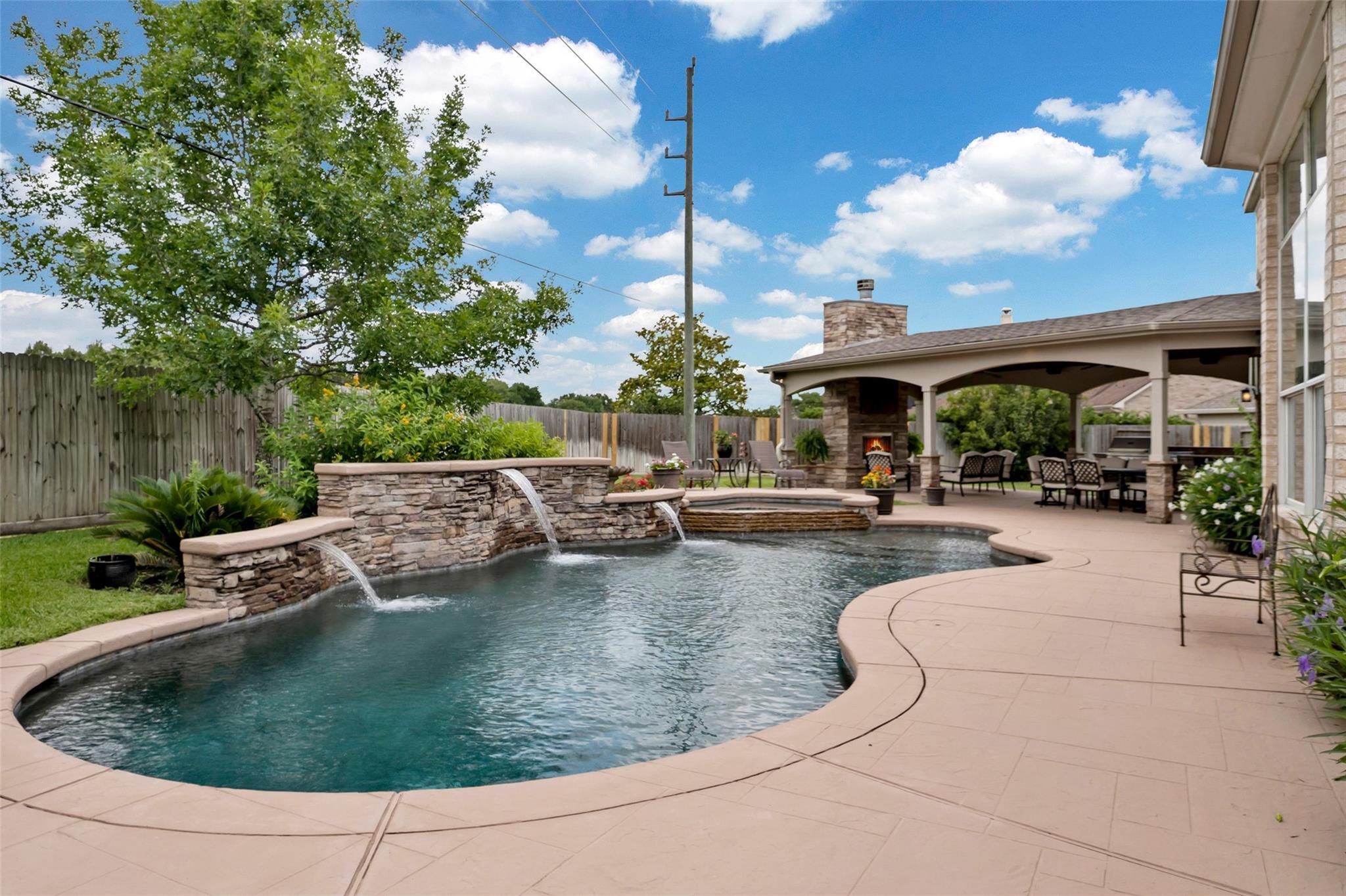 Property Photo: 25606 Payton Chase Court TX 77494