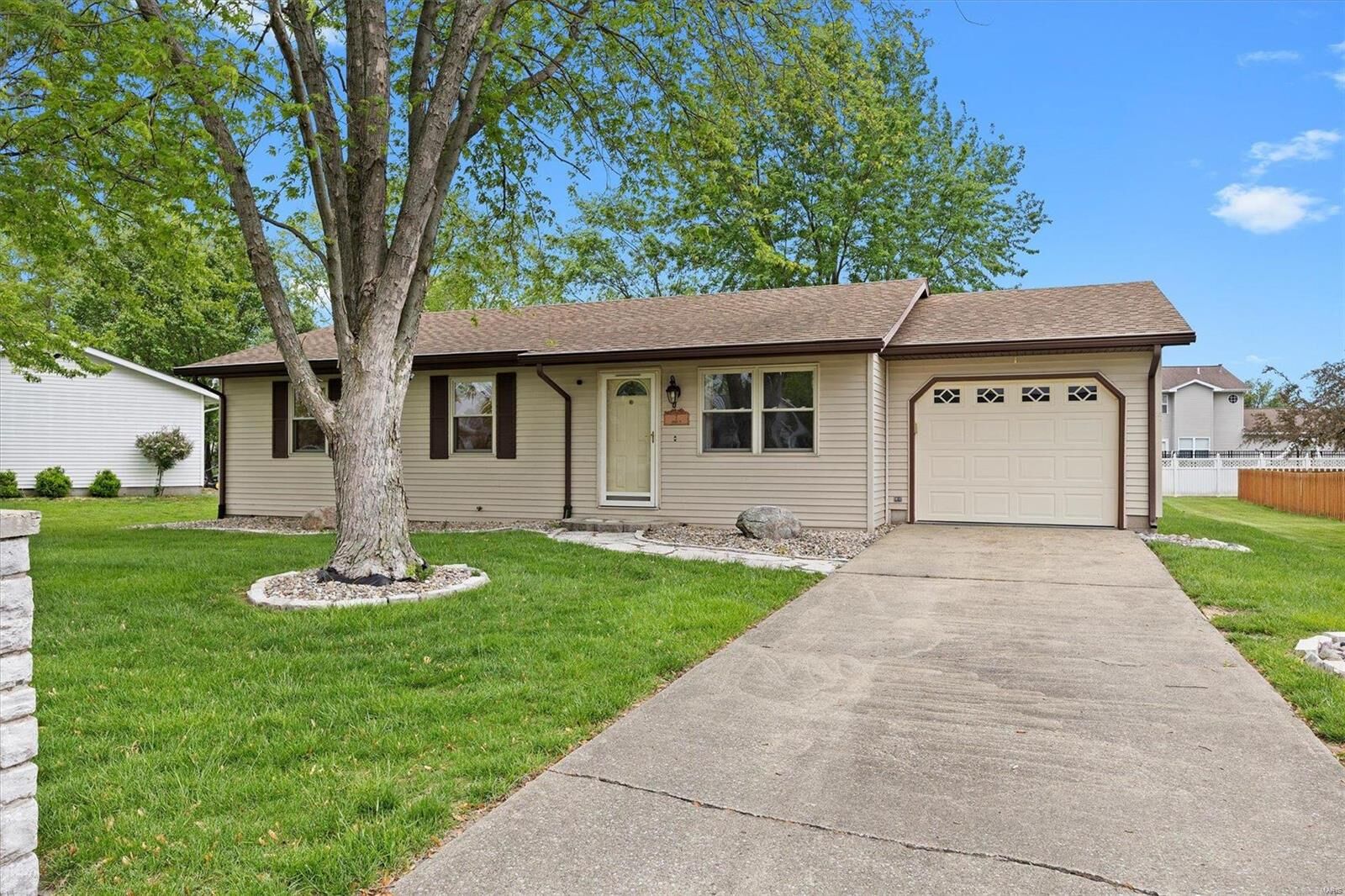 Property Photo: 7 Adams Street IL 62285