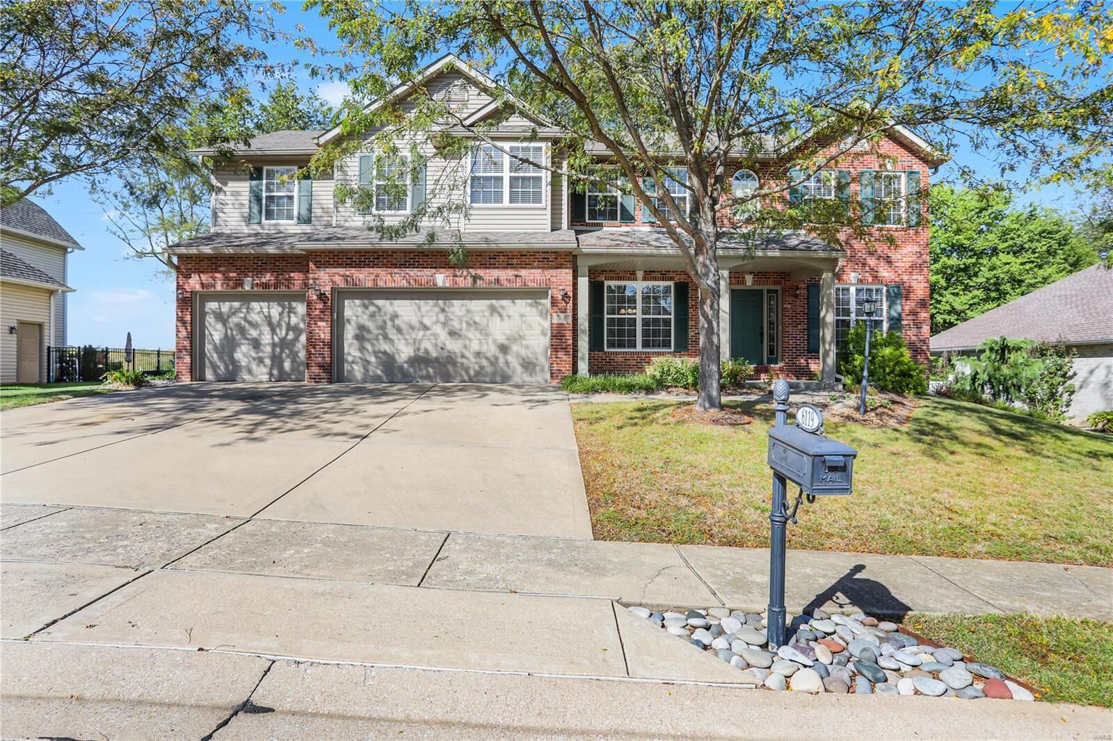 Property Photo: 6119 Stone Wolfe Drive IL 62034