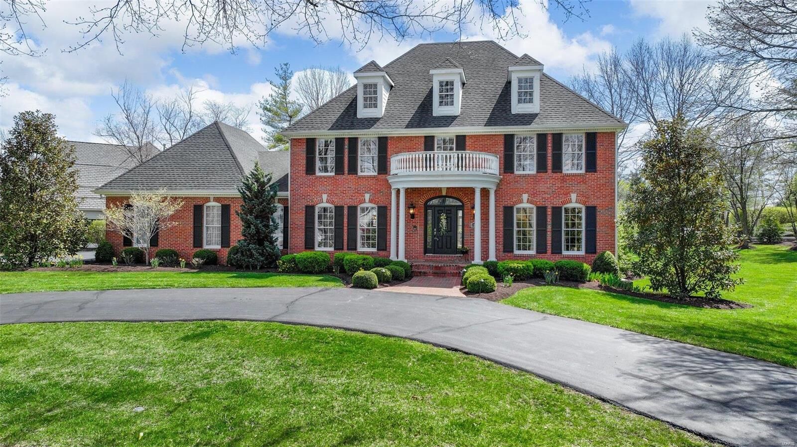 Property Photo: 16688 Kehrsgrove Drive MO 63005