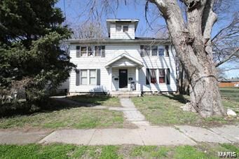 Property Photo: 111 E Hawthorne Street IL 62048