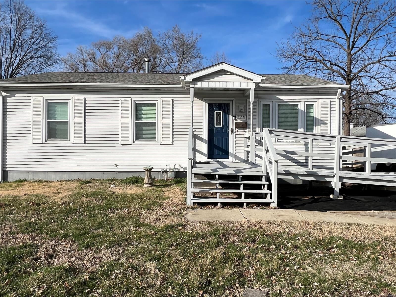 Property Photo: 2333 Terminal Avenue IL 62040