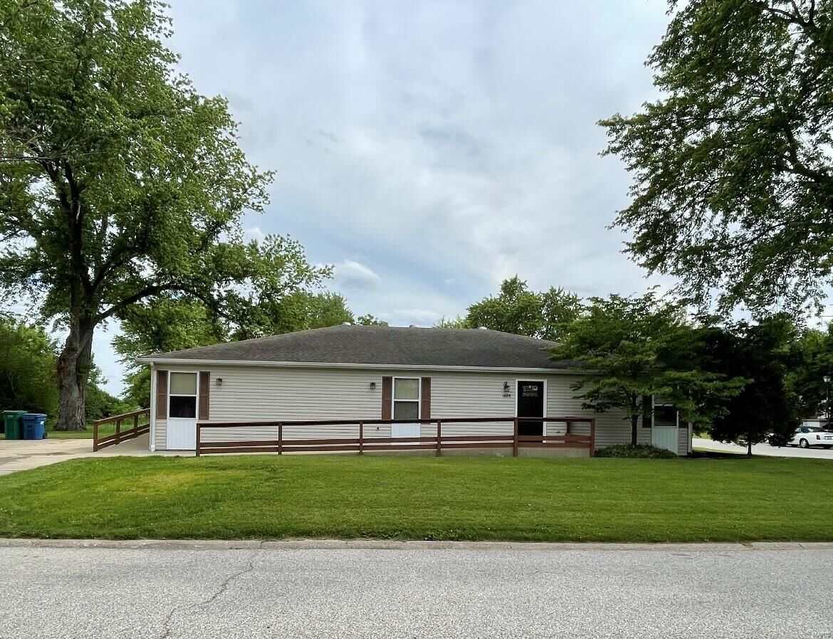 Property Photo: 1602 Potomac Drive IL 62221