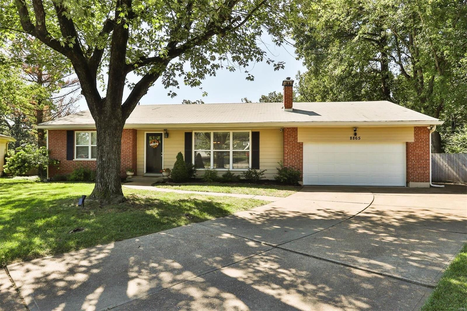 Property Photo: 8865 Watson Woods Court MO 63126