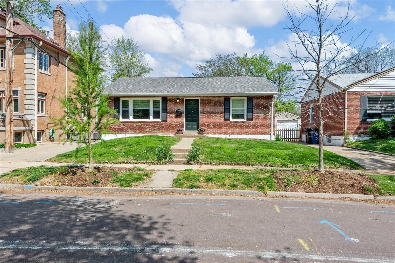 Property Photo: 6939 Dartmouth Avenue MO 63130