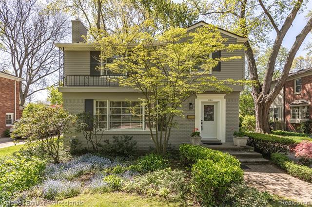 906 Putney Street  Birmingham MI 48009 photo