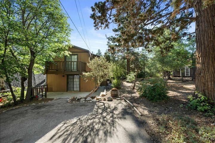 Property Photo:  755 Holmes Lane  CA 92386 