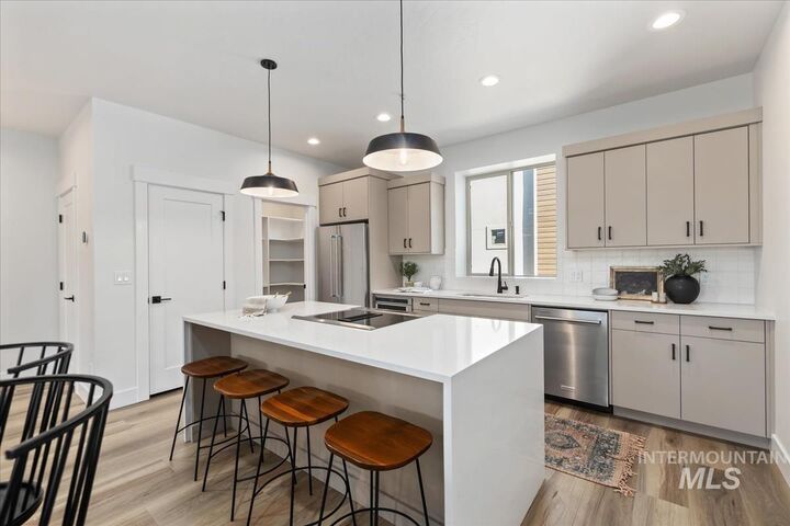 1672 W Burlison Ln. 26  Boise ID 83705 photo