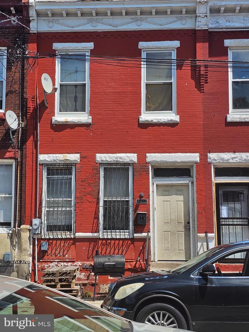2457 N 31st Street  Philadelphia PA 19132 photo