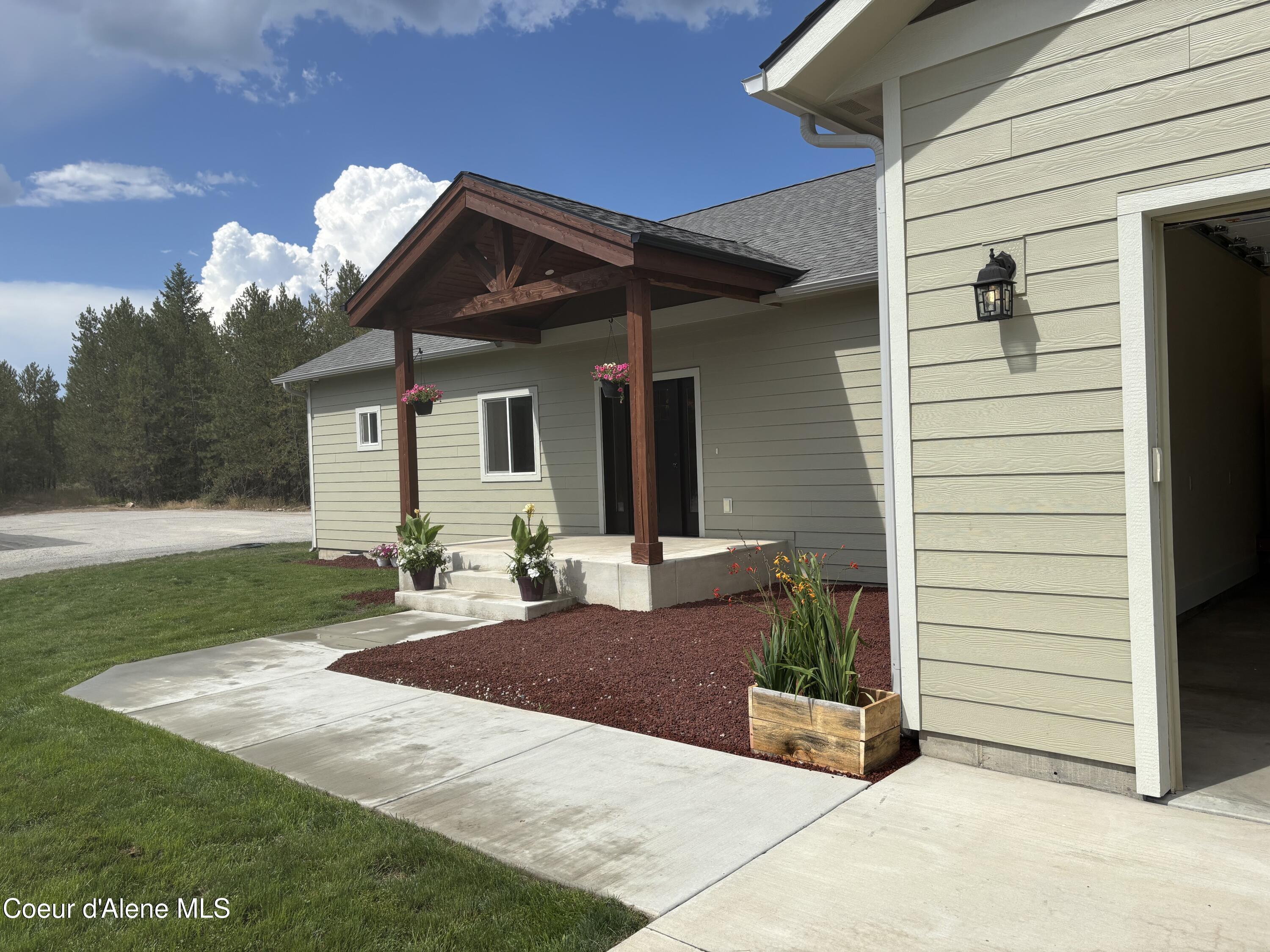 Property Photo: 17 Flintlock Way ID 83804