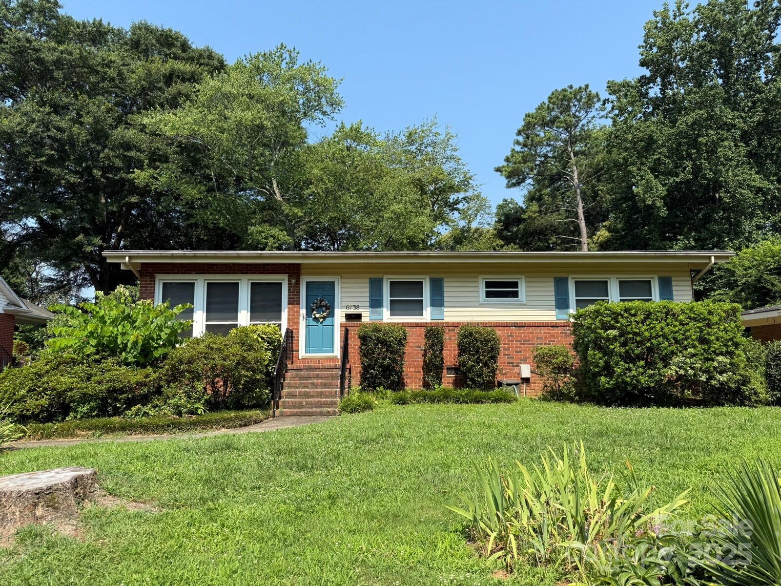 Property Photo: 6738 Starcrest Drive 6A NC 28210