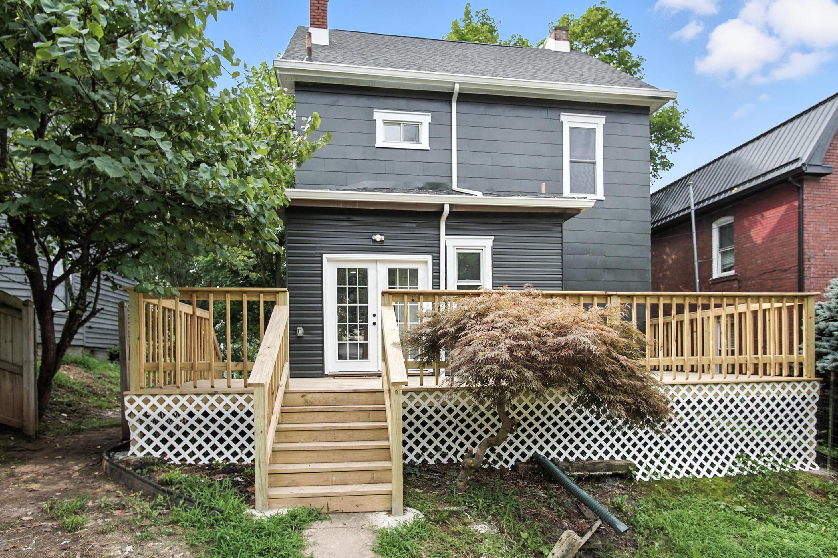 Property Photo: 313 Oakwood Avenue OH 45750