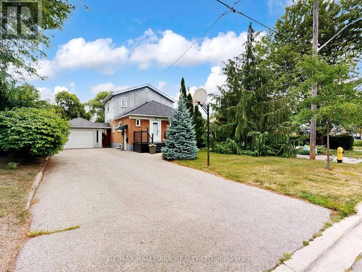Property Photo: 78 Cree Avenue ON M1M 1Z8