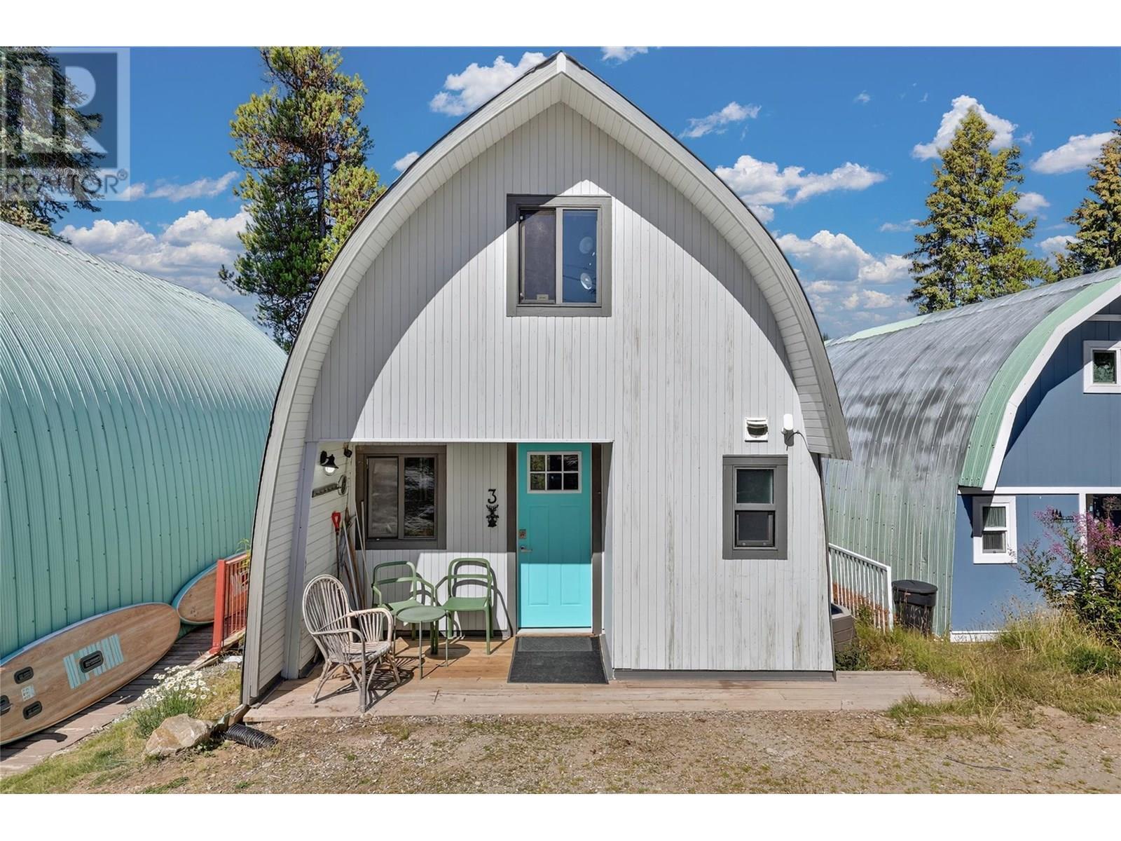 Property Photo: 800 Idabel Lake Road 12 BC V0H 1N0