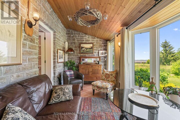 Property Photo: 110 Kilmarnock Road ON K7A 5B8