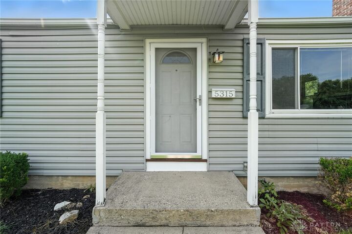 Property Photo: 5315 Lindbergh Boulevard OH 45449