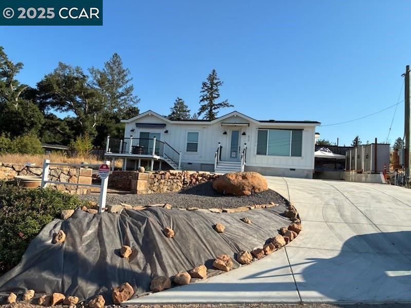 Property Photo: 630 Sunnyside Road CA 94574