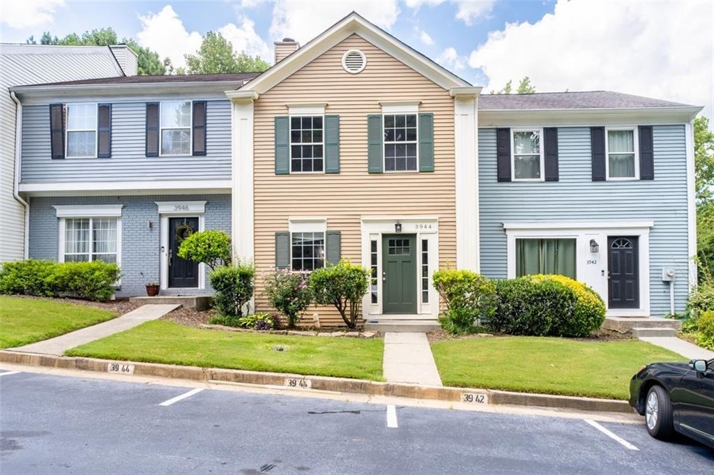 Property Photo: 3944 Wolcott Circle GA 30340