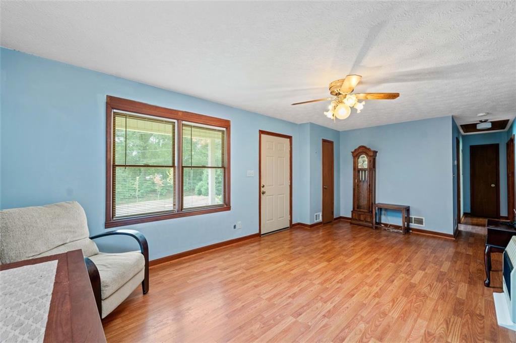 Property Photo: 1873 Thompson Road GA 30534