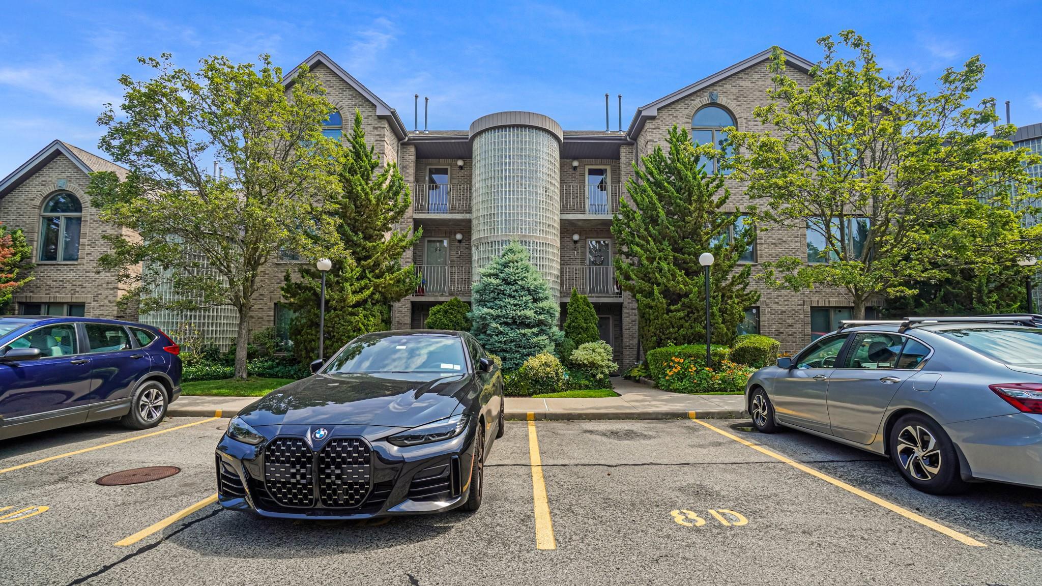 Property Photo:  201 Buttrick Avenue 12D  NY 10465 