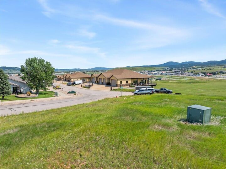 407 Tranquility Lane  Spearfish SD 57783 photo