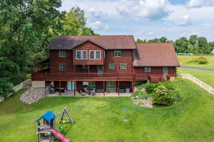 Property Photo:  9642 2 1/2 Mile Road  MI 49051