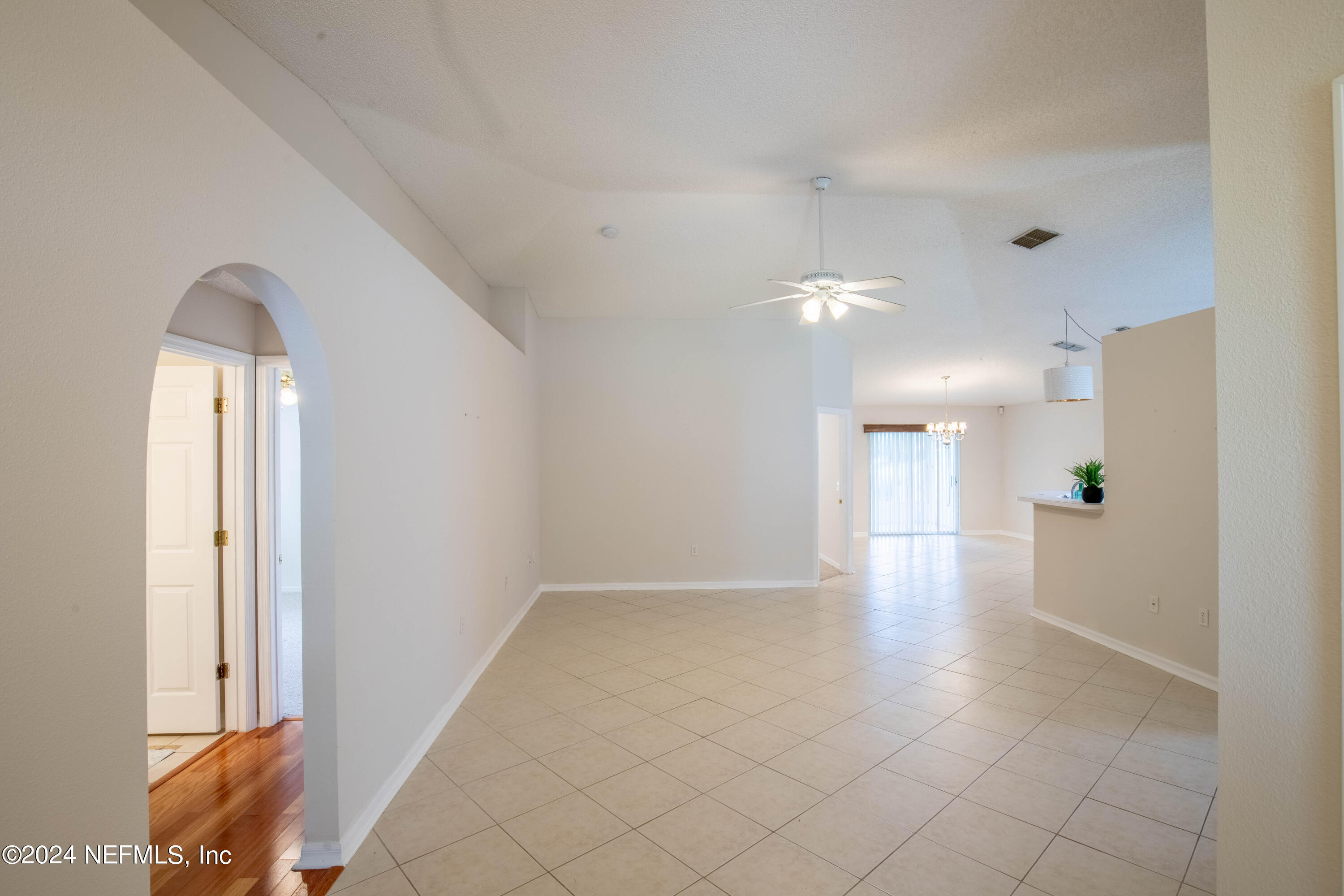 Property Photo: 3158 Ash Harbor Drive E FL 32224