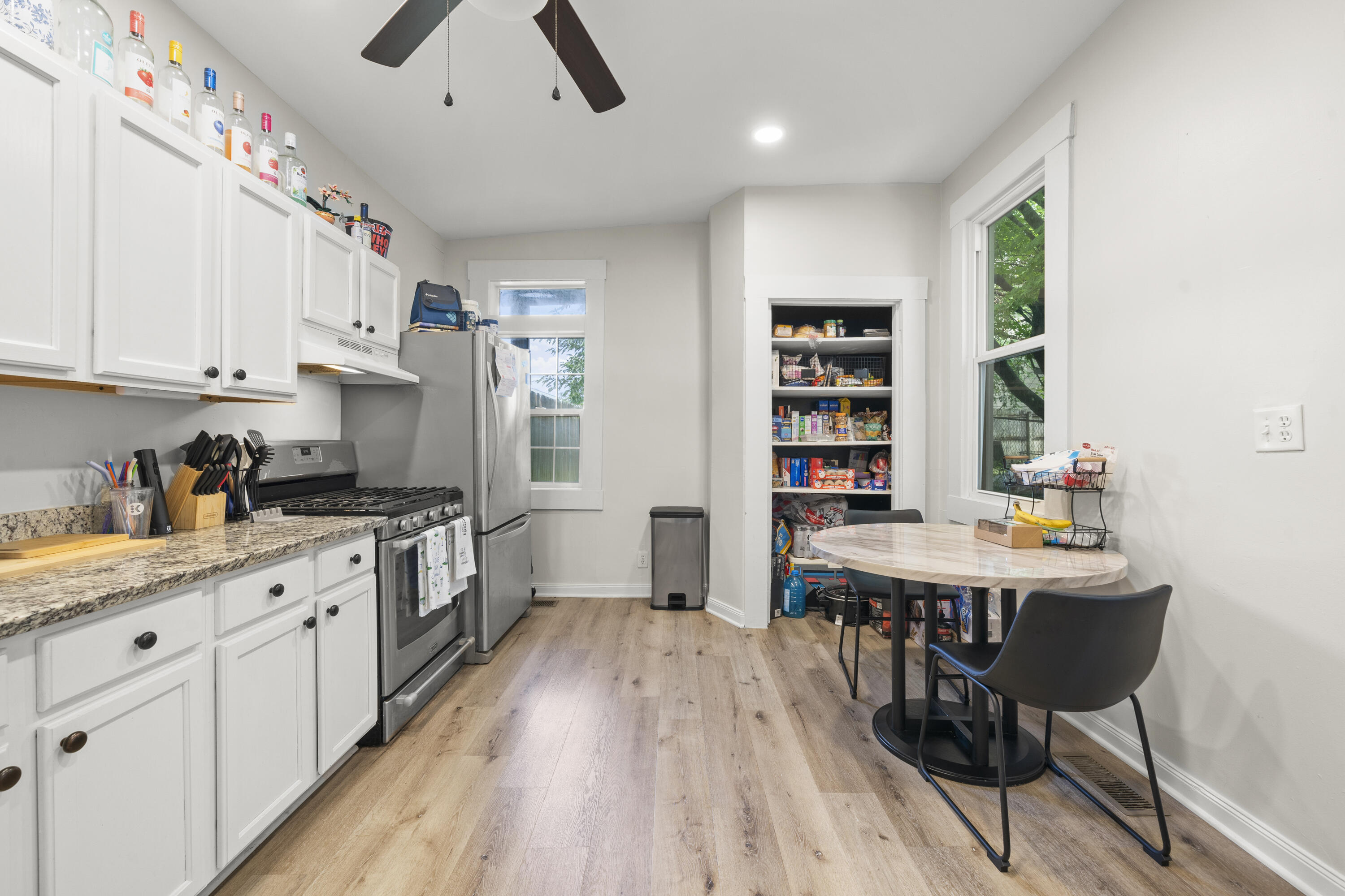 Property Photo: 211 E 5th Street E KY 41071
