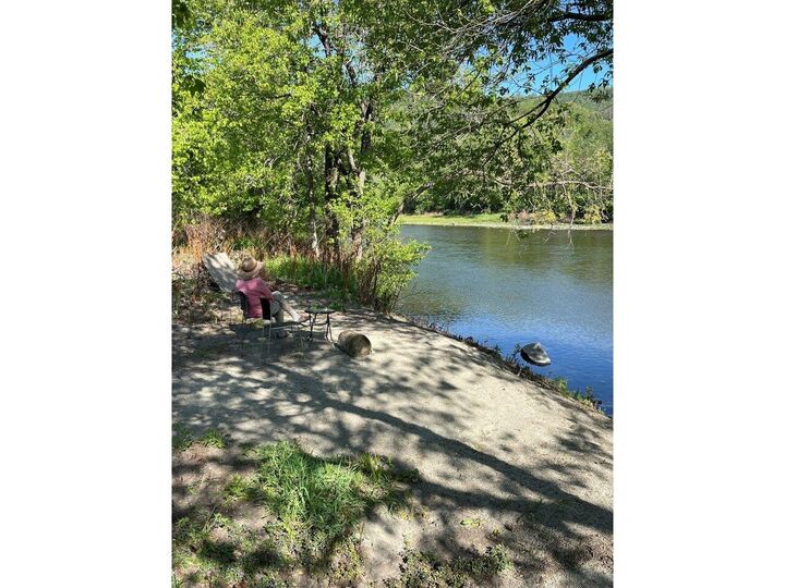Property Photo: 4457 Vt Route 14 VT 05068