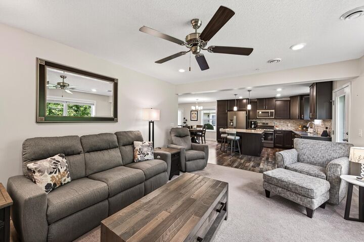 Property Photo:  19488 Tamarack Point  MN 55311 