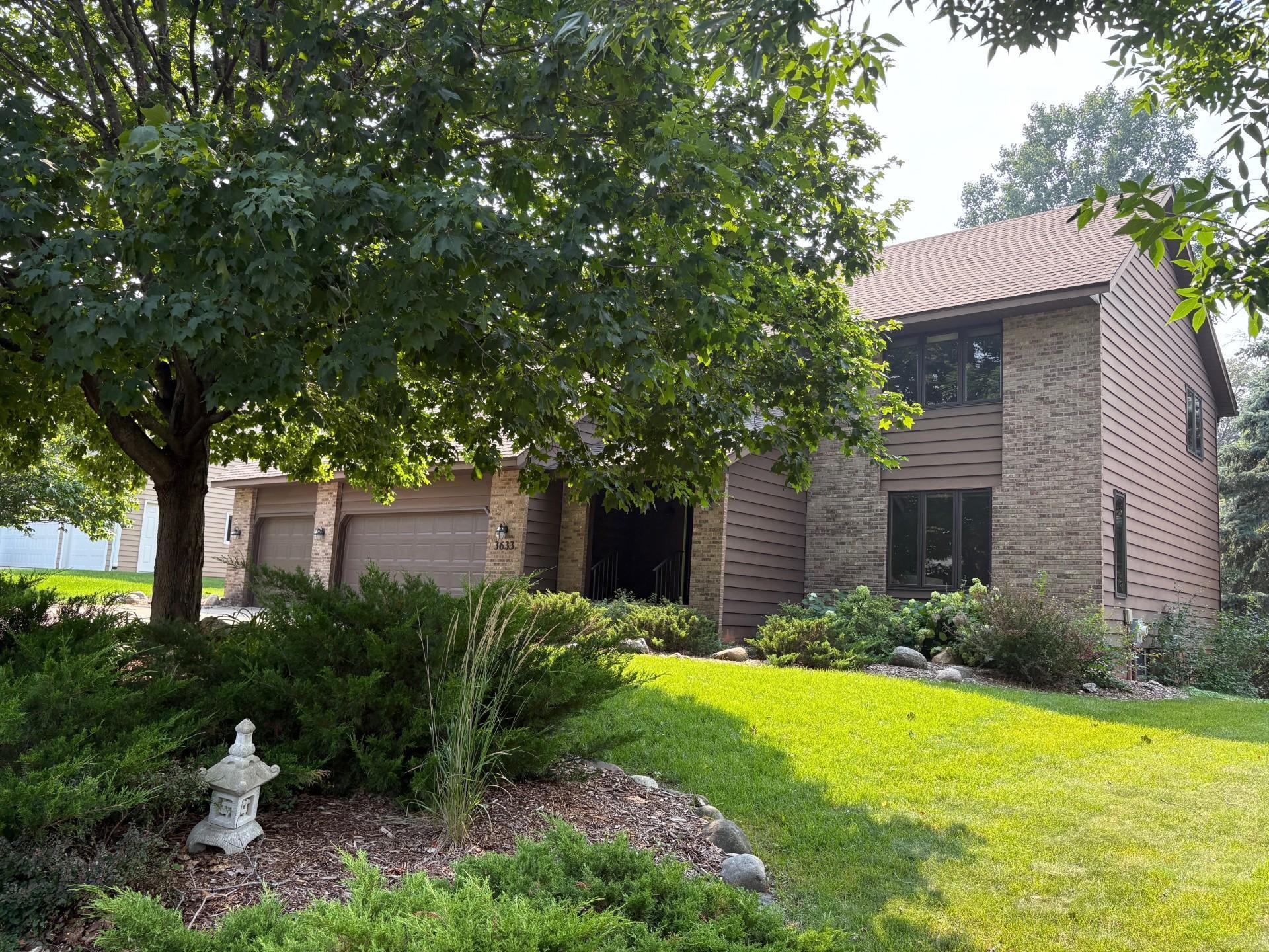 3633 Oak Creek Terrace  Vadnais Heights MN 55127 photo