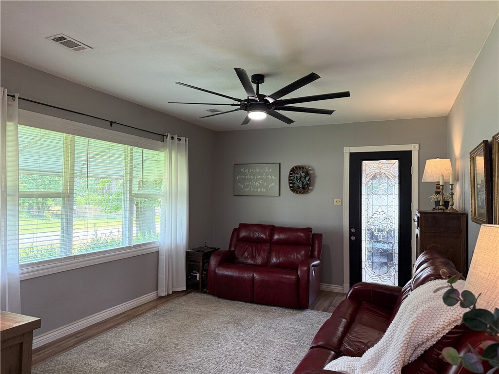 Property Photo: 202 11th Street AR 72863