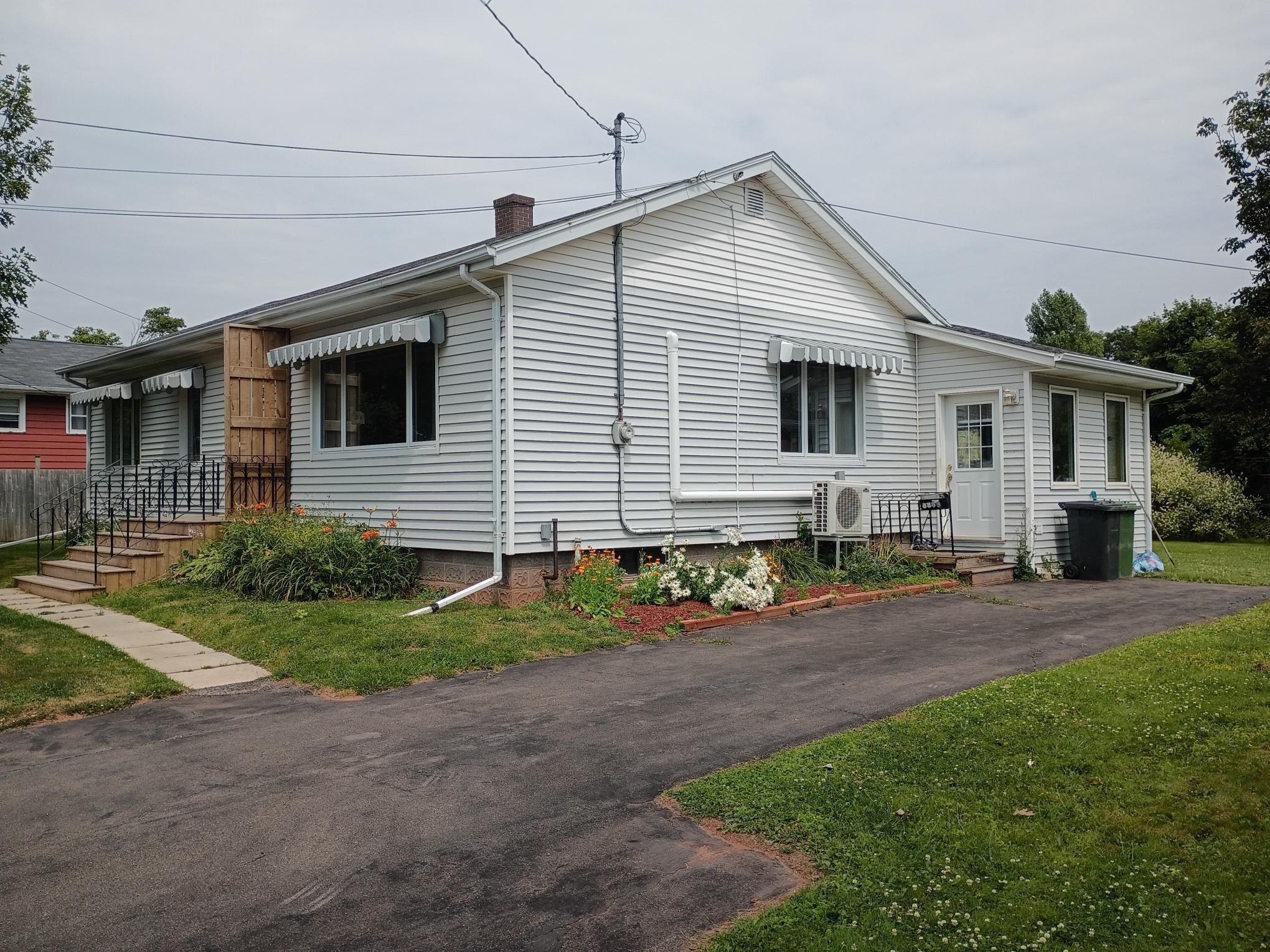 Photo de la propriété: 325 Arcona Street PE C1N 1X7