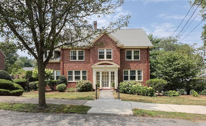 27 Chesterfield Rd  Newton MA 02465 photo