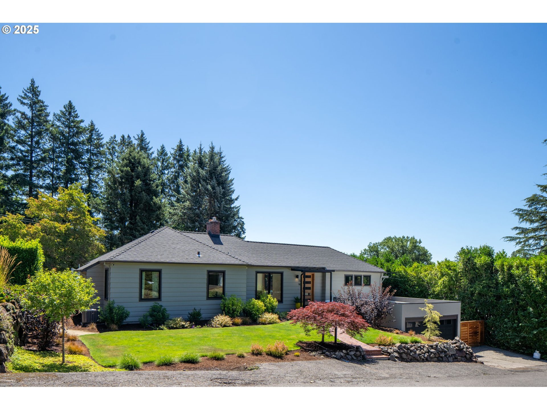 Property Photo: 7290 SW Benz Park Ct OR 97225