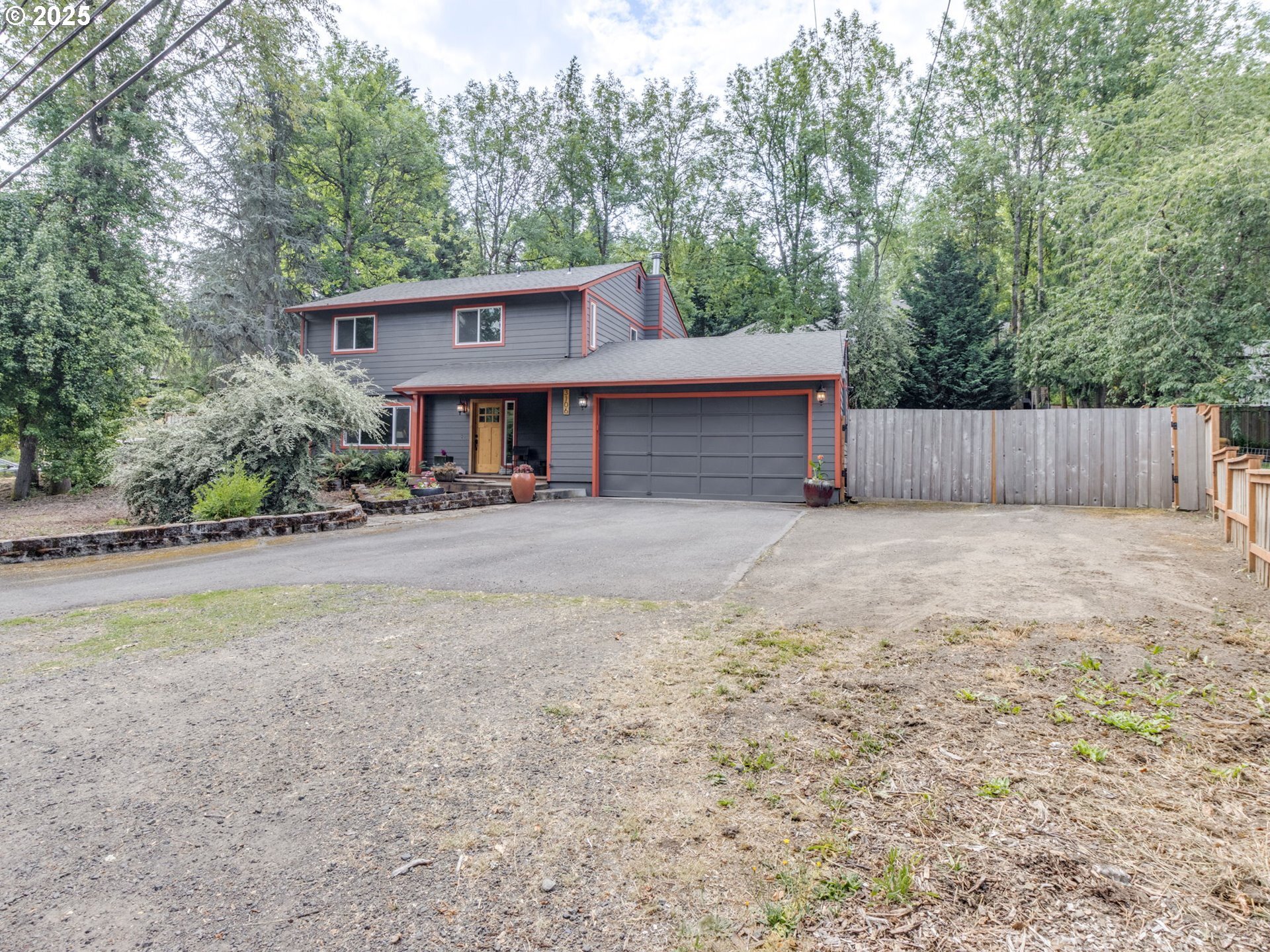 Property Photo: 3106 SW Huber St OR 97219