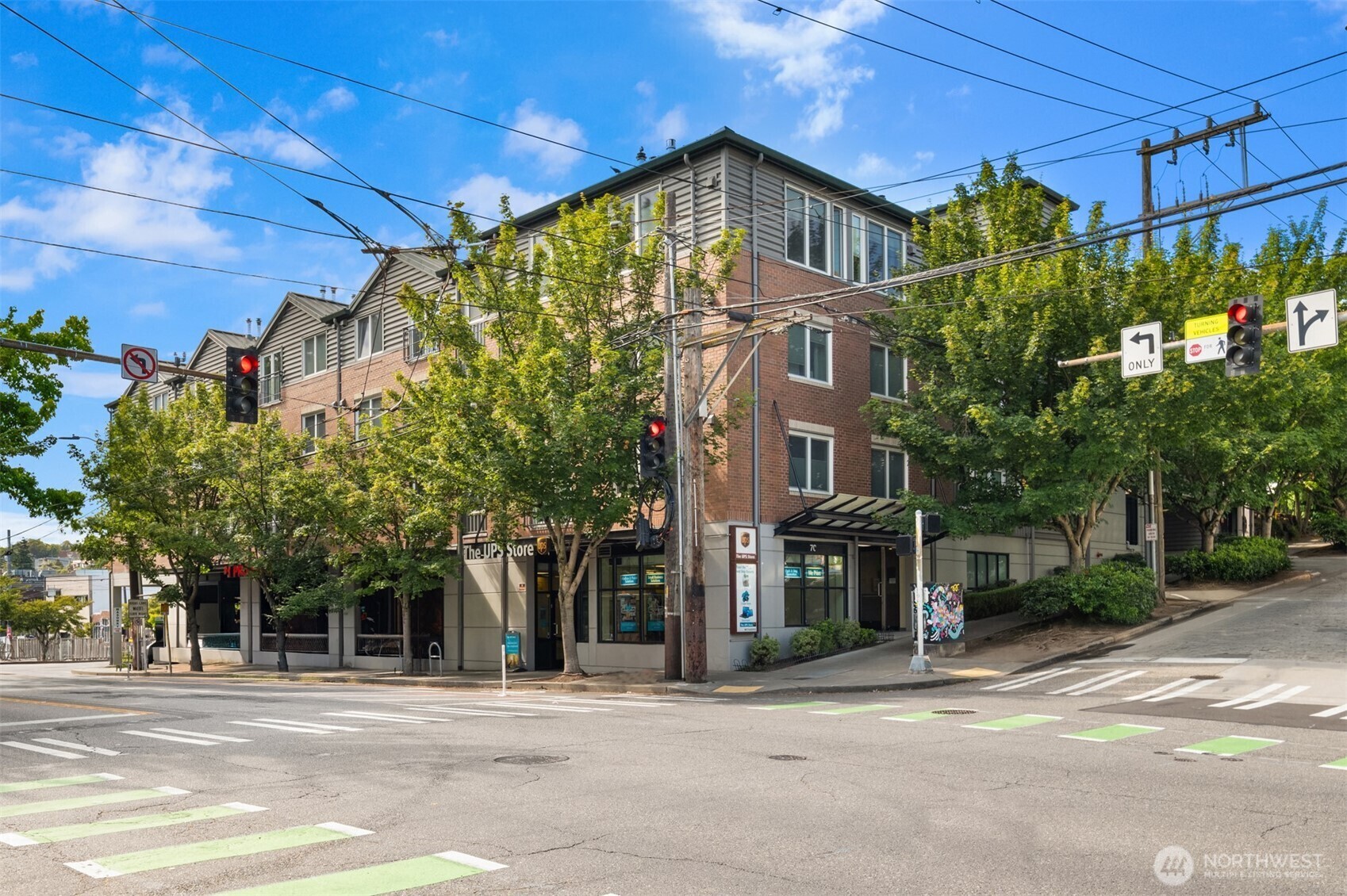 701  1st Avenue N 410  Seattle WA 98109 photo