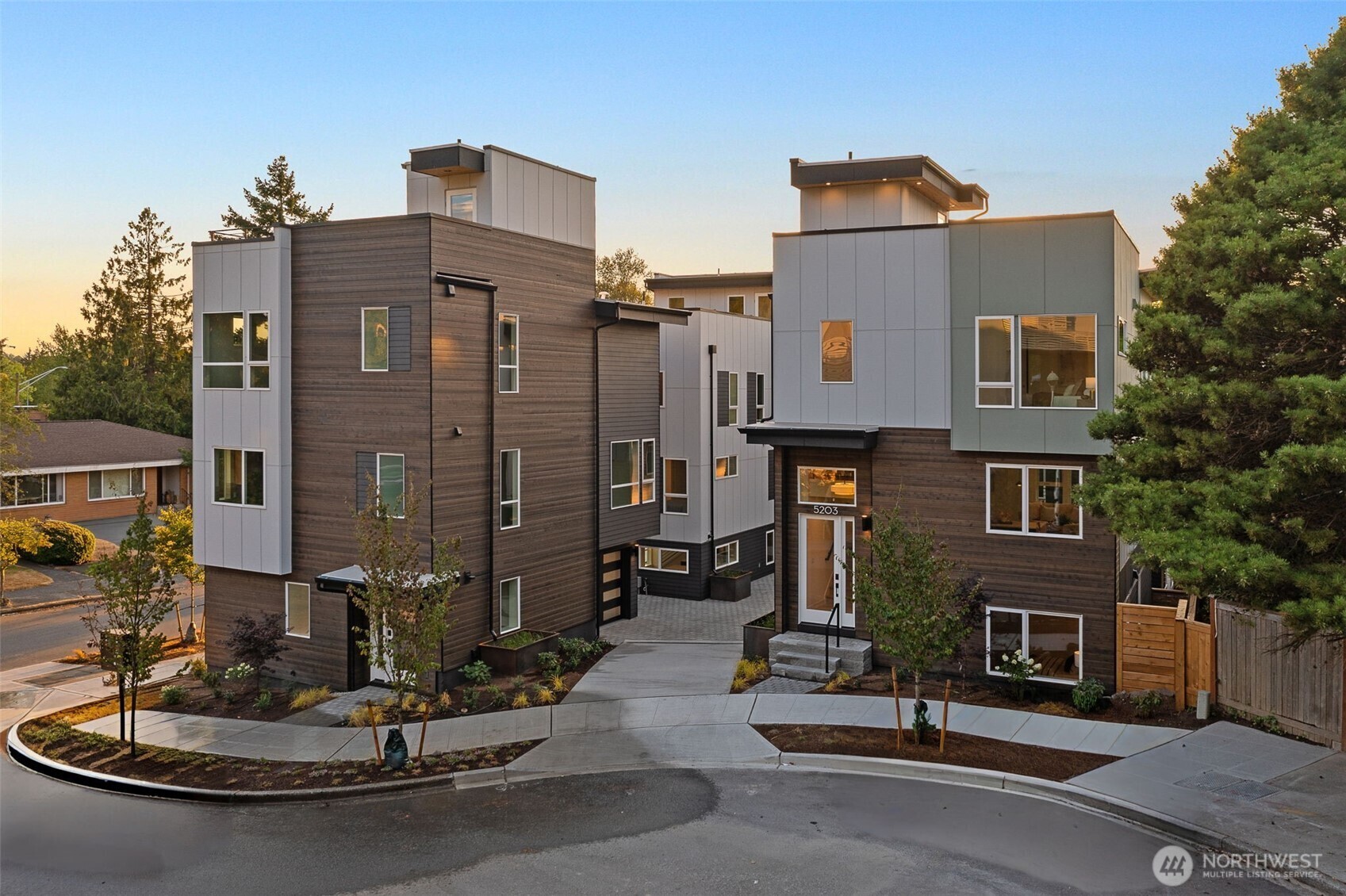 5203  Sand Point Place NE  Seattle WA 98105 photo