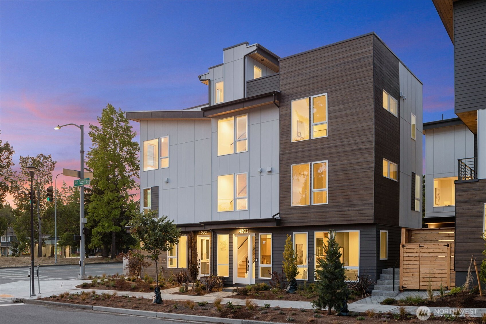 4300 NE 52nd Street  Seattle WA 98105 photo