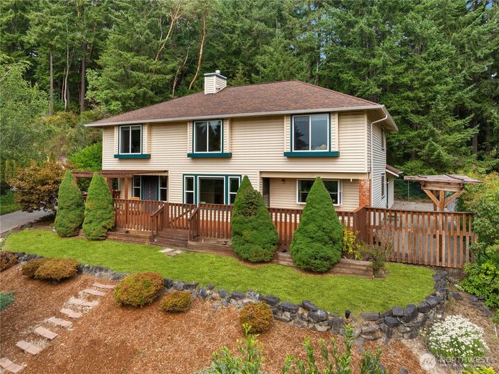 7814  67th Street NW  Gig Harbor WA 98335 photo