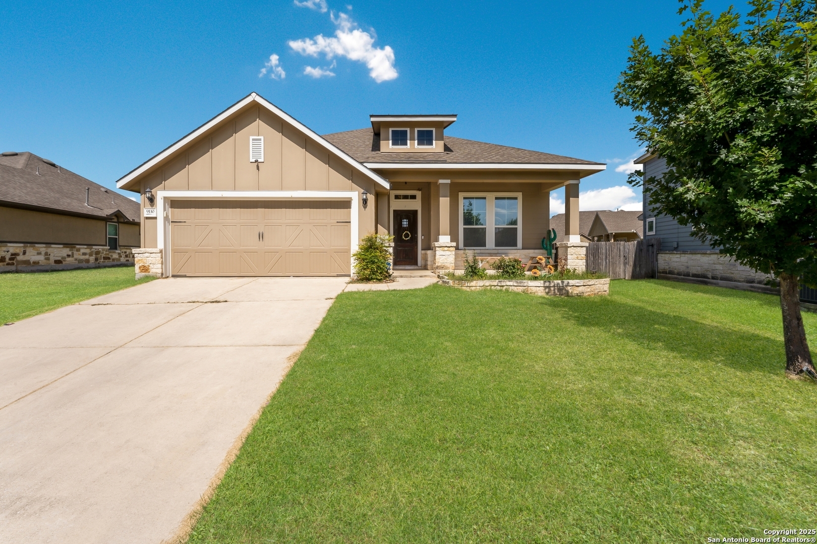 Property Photo: 9110 Lofted Leaf TX 78154