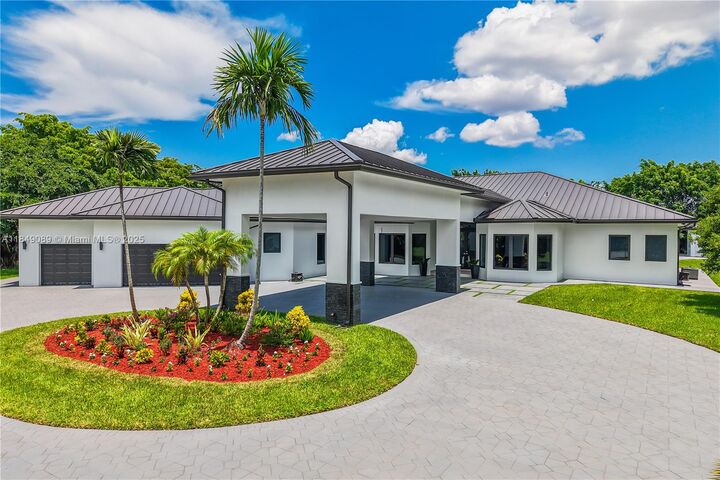 601 Ranch Rd  Weston FL 33326 photo