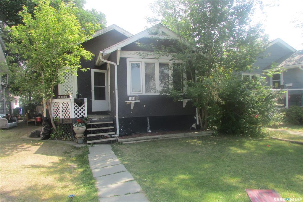 Property Photo: 1359 Elphinstone Street SK S4T 3M5