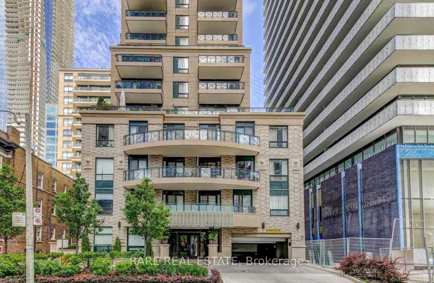 Property Photo:  35 Hayden Street 1009  ON M4Y 3C3 
