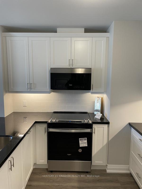 Property Photo: 830 Megson Terrace 205 ON L9T 7H3